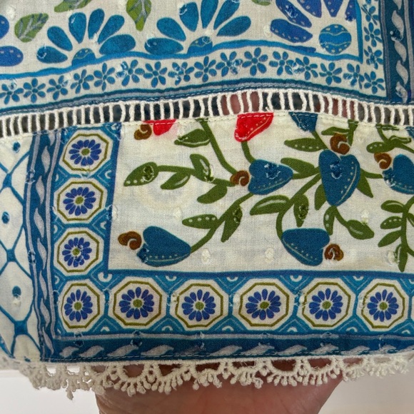 FARM Rio Multicolor Floral & Bird Patchwork Top - Picture 7 of 16